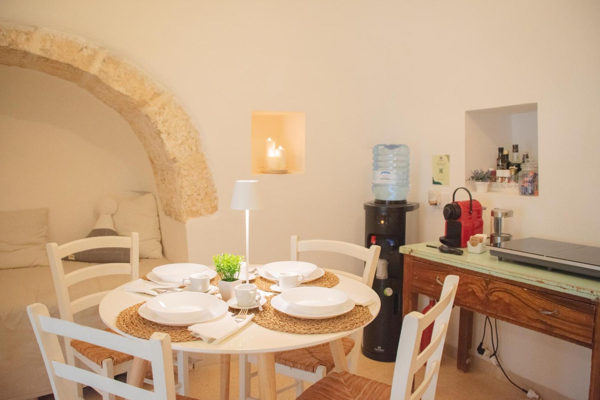 Ad Un Passo Da Cisternino - Trulli Con Foresta, Bici E Barbecue Zewnętrze zdjęcie